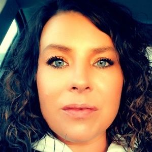 Meet your Posher, Brenda